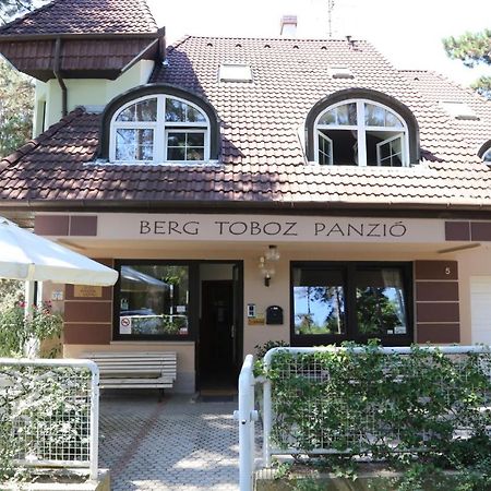 Berg Toboz Panzio Hotel Pecs Luaran gambar